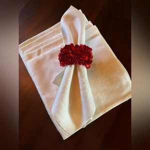 Set of 6 vintage cloth napkins in off white